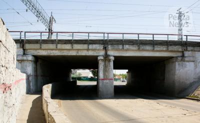 За проект реконструкции дороги неподалеку от Бакунинского моста намечено заплатить почти 54 млн. рублей. Фото из архива ИА «PenzaNews»